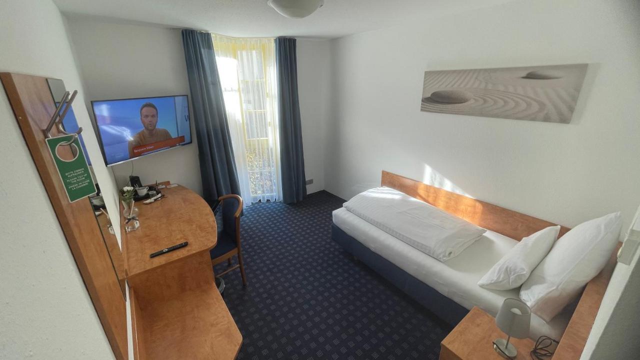 Krystall Hotel Filderstadt Eksteriør bilde
