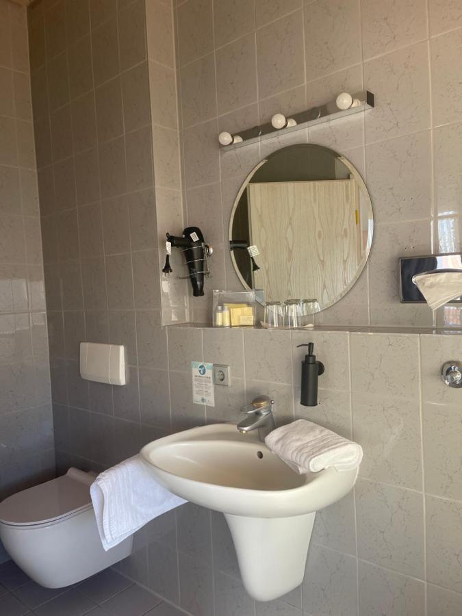 Krystall Hotel Filderstadt Eksteriør bilde