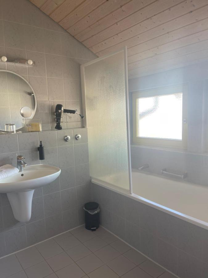 Krystall Hotel Filderstadt Eksteriør bilde